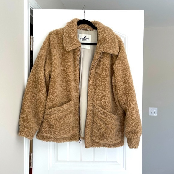 Hollister teddy coat Clearance